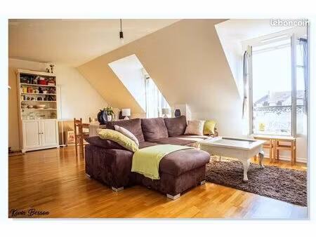 t3 80 m2 résidence garage double