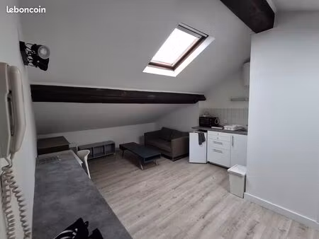 studio meuble 6ème rue crillon