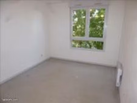 location studio lyon 8