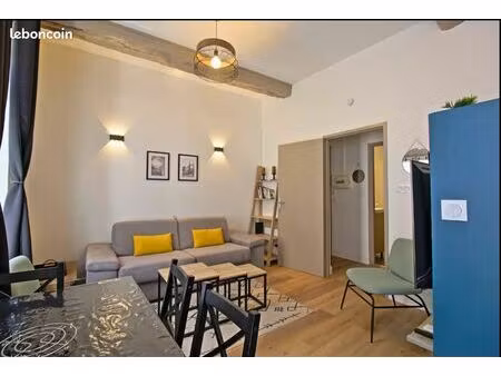 appartement meublé p2 proche des arènes