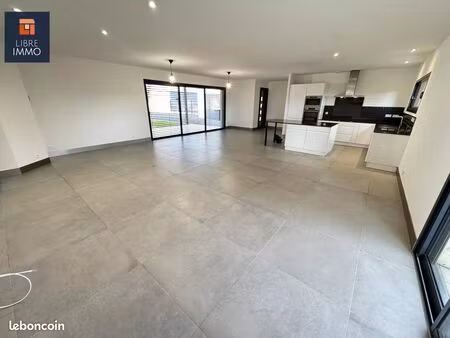 appartement 5 pièces 180 m²