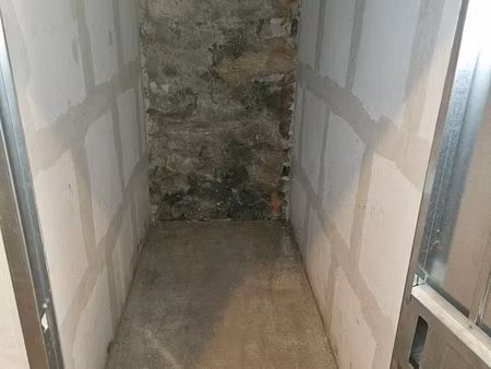 cave saine et très sécurisée rue de charenton (m° reuilly diderot / gare de lyon / montgal