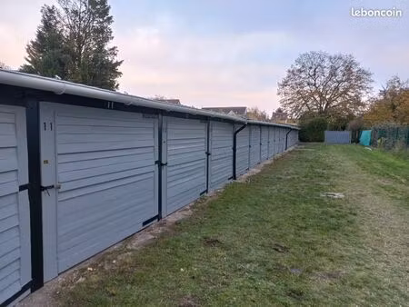 loue box centre les mureaux