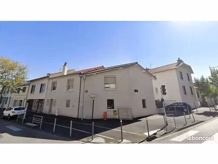 local commercial 139 m² clermont-ferrand