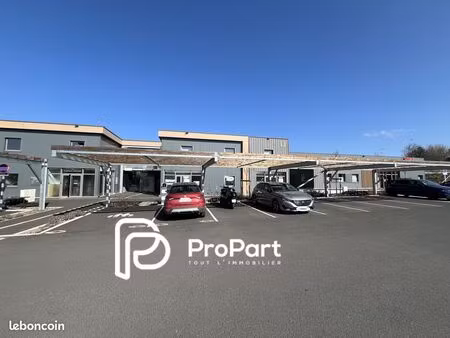 local commercial 125 m² pont-du-château