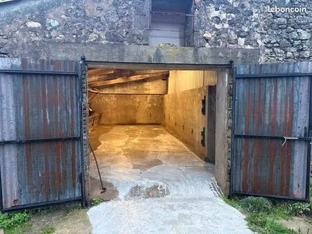 local de stockage 34m2