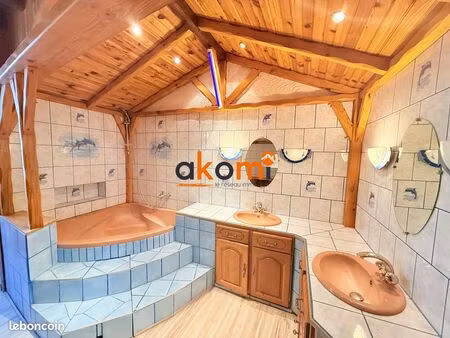 maison 5 pièces 165 m²