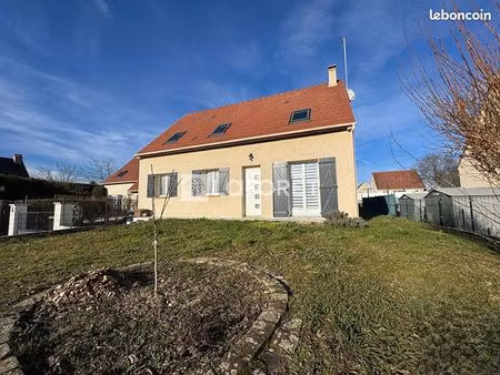 pavillon 6 pièces 126 m²