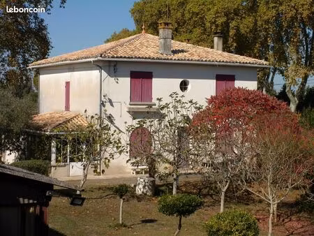 belle maison en pierre de style basque individuel 200m²