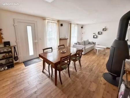 maison 2 pièces 67 m²