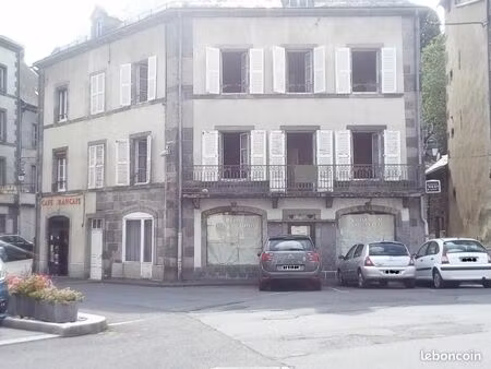 immeuble 7 pièces 158 m²