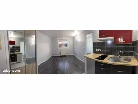 2 pièces limite sotteville les rouen entièrement rénové il y a 5 ans