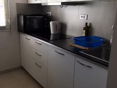 bel appartement disponible fin mars