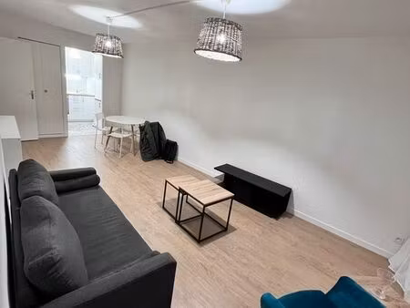 lot de 2 appartements rénovés – 8% brut – idéal investisseur – niort