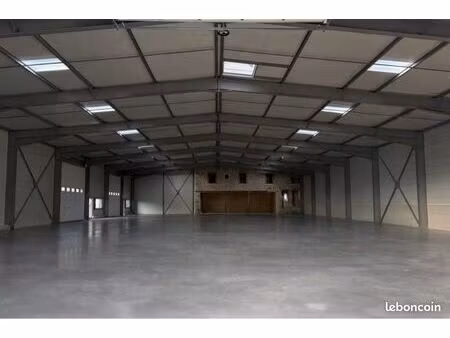 location bâtiments industriels neuf isolé