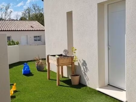 maison récente de plain-pied – 70 m² – 3 chambres – rt 2012 – classe a+