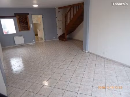 maison . 3 pièces . 65 m²