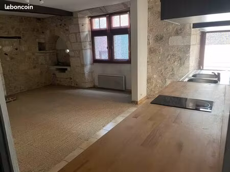 a louer à champagnac de belair