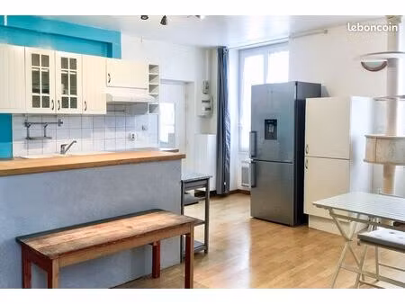 studio 1 pièce 26 m²