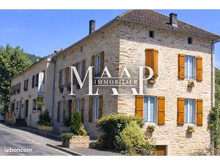 immeuble 21 pièces 780 m²