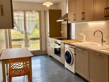 f3 la chaussée st victor 72m2