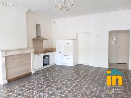 appartement 2 pièces 55 m²