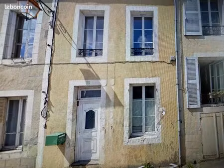 maison 2 pièces 62 m²