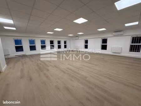 bureau 238 m²