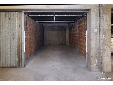 garage fermé box lyon 6ème