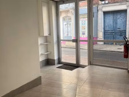 local commercial à louer