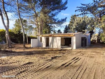 en campagne maison à rénover entièrement sur 2926m² de terrain