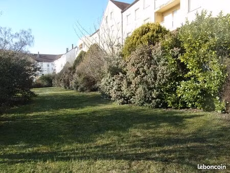 appartement 3 pièces 80 m² saint jean des vignes