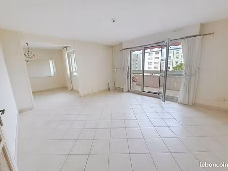 pap vend appartement 116 m2-6 pièces- hypercentre de joué les tours