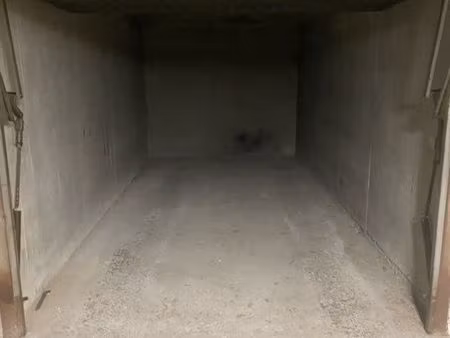 ?️ garage fermé 13 m² – résidence lapujade – toulouse bonnefoy