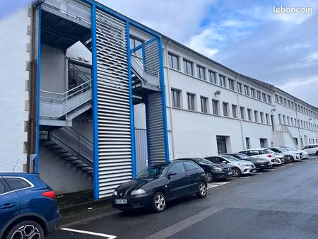 bureaux 300 m² landerneau