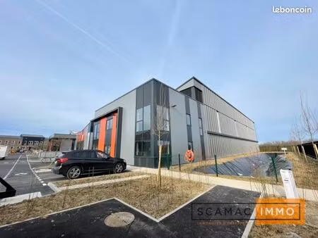 local industriel 1 826 m²