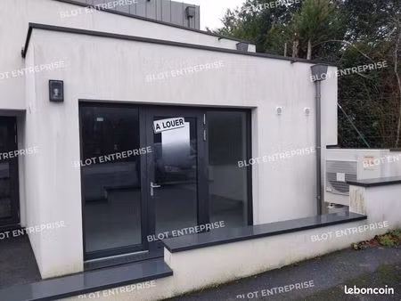 local commercial 60 m²