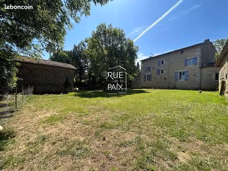 propriété 8 pièces 268 m²