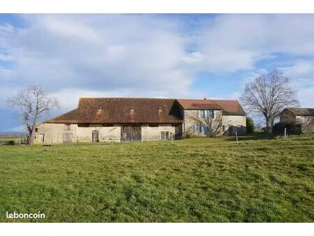 propriété 3 pièces 98 m²