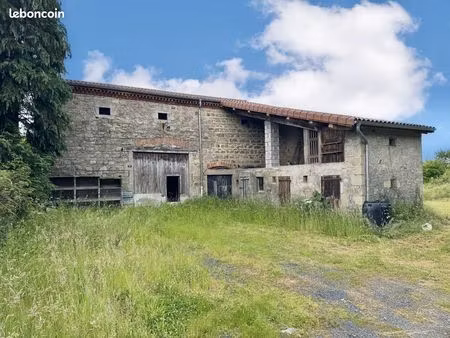 grange 1 pièce 100 m²