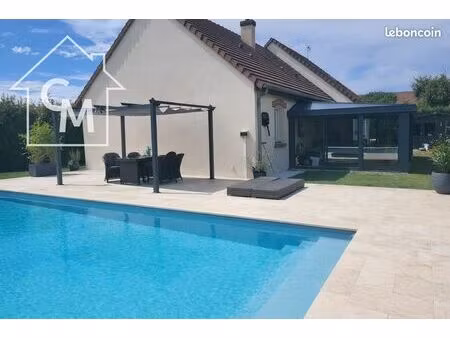 maison 7 pièces 162 m²