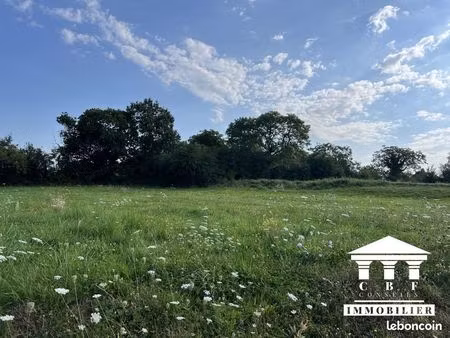 terrain 758 m² saint-sernin-du-bois