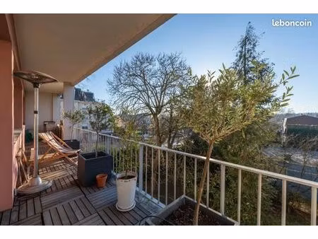 appartement 4 pièces 110 m²