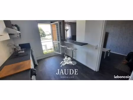 studio 1 pièce 37 m²