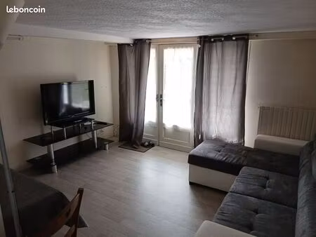 location rdc chez l habitant t2 + jardin