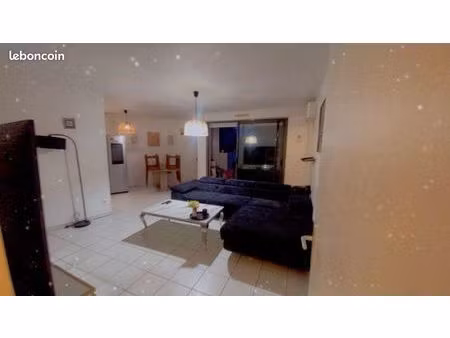 appartement t3 avec piscine