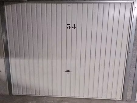 box fermé proche gare nantes nord