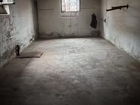 local 42 m² à niederbronn les bains en entresol