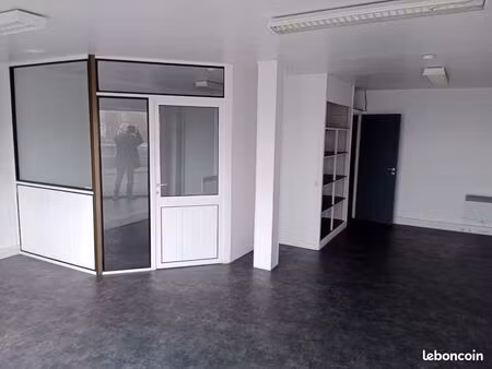 local commercial à louer – rue berthollet  saint-brieuc