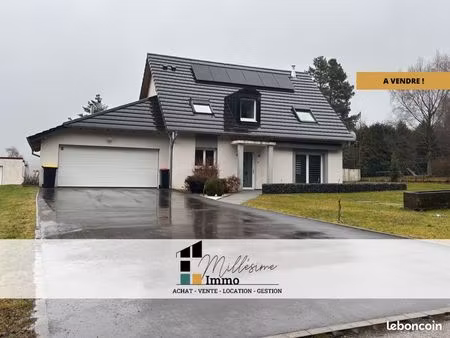 propriété 6 pièces 150 m²